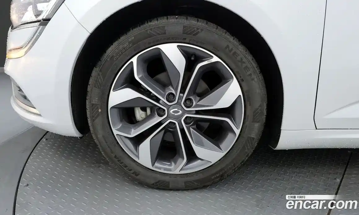 Renault SM6 2019 2.0 Автомат в Москве № 138569, фото 14