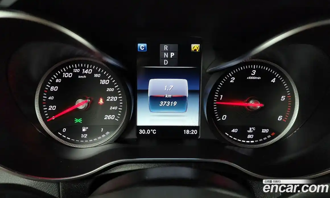 Mercedes-Benz GLC-Class 2018 2.1 Автомат в Москве № 138882, фото 12