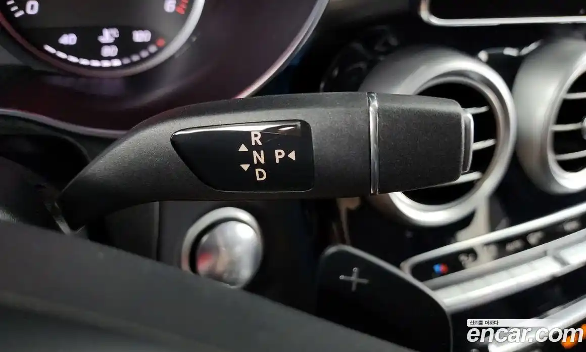 Mercedes-Benz GLC-Class 2018 2.1 Автомат в Москве № 138882, фото 13