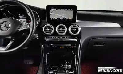 Mercedes-Benz GLC-Class 2018 2.1 Автомат в Москве № 138882, миниатюра 6