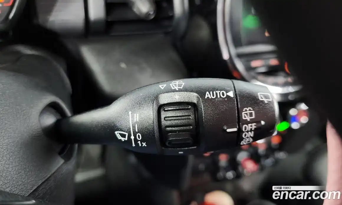 Mini Cooper 2021 1.5 Автомат в Москве № 139579, фото 4