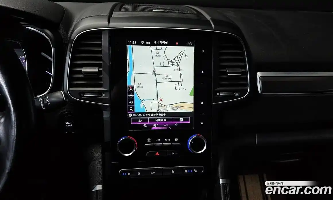 Renault QM6 2017 2.0 Автомат в Москве № 147595, фото 17