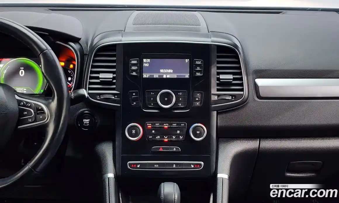 Renault QM6 2018 2.0 Автомат в Москве № 147925, фото 9