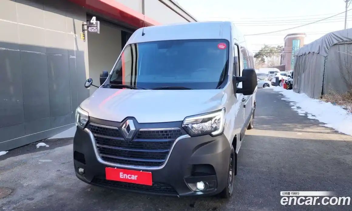 Renault Master 2020 2.3 Механическая в Москве № 148045, фото 14