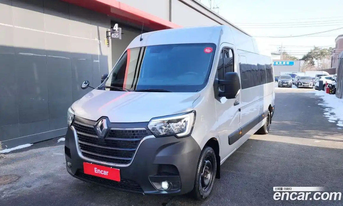 Renault Master 2020 2.3 Механическая в Москве № 148045, фото 17
