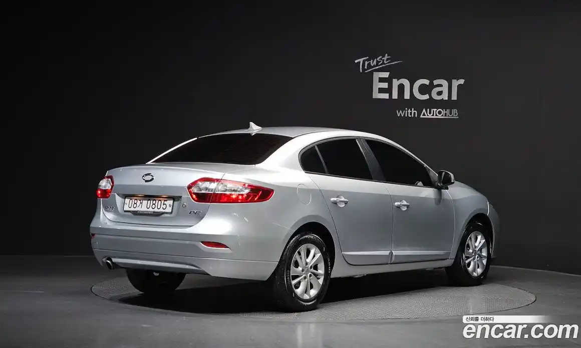 Renault SM3 2016 1.6 Автомат в Москве № 148319, фото 14