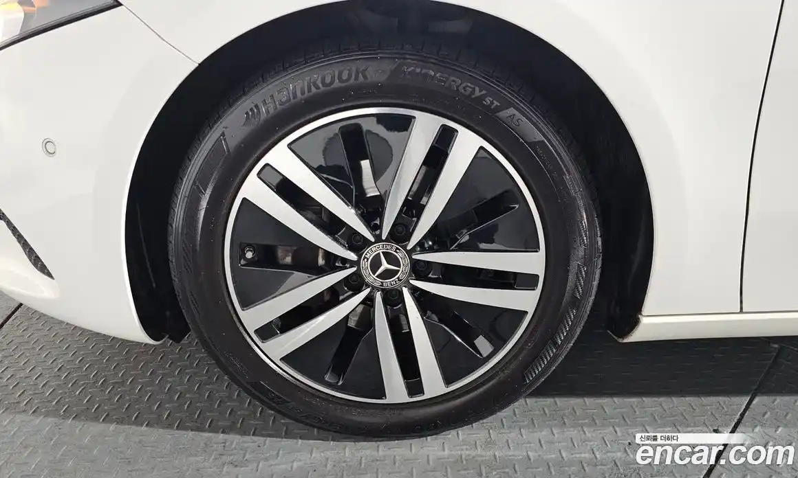 Mercedes-Benz A-Class 2021 1.9 Автомат в Москве № 150693, фото 11