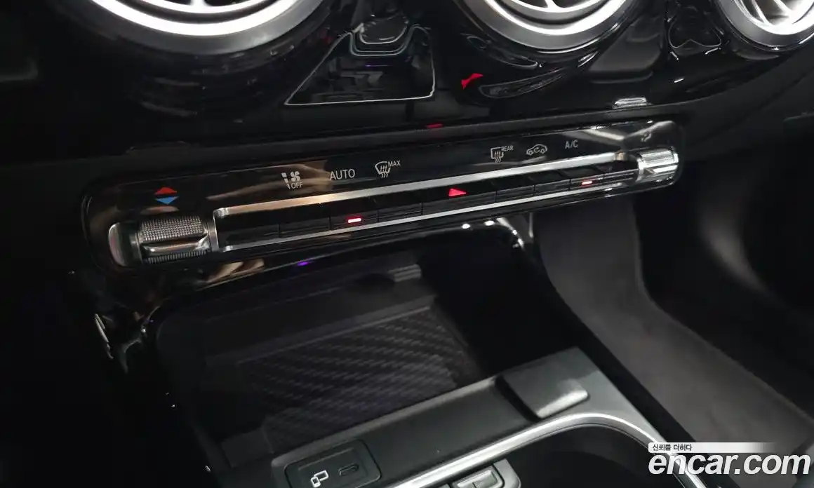 Mercedes-Benz A-Class 2021 1.9 Автомат в Москве № 150693, фото 18