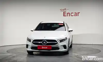 Mercedes-Benz A-Class 2021 1.9 Автомат в Москве № 150693, миниатюра 2