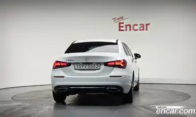 Mercedes-Benz A-Class 2021 1.9 Автомат в Москве № 150693, миниатюра 4