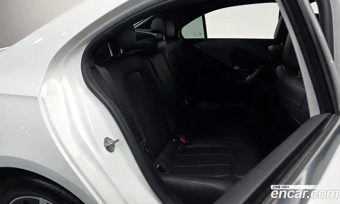 Mercedes-Benz A-Class 2021 1.9 Автомат в Москве № 150693, фото 7