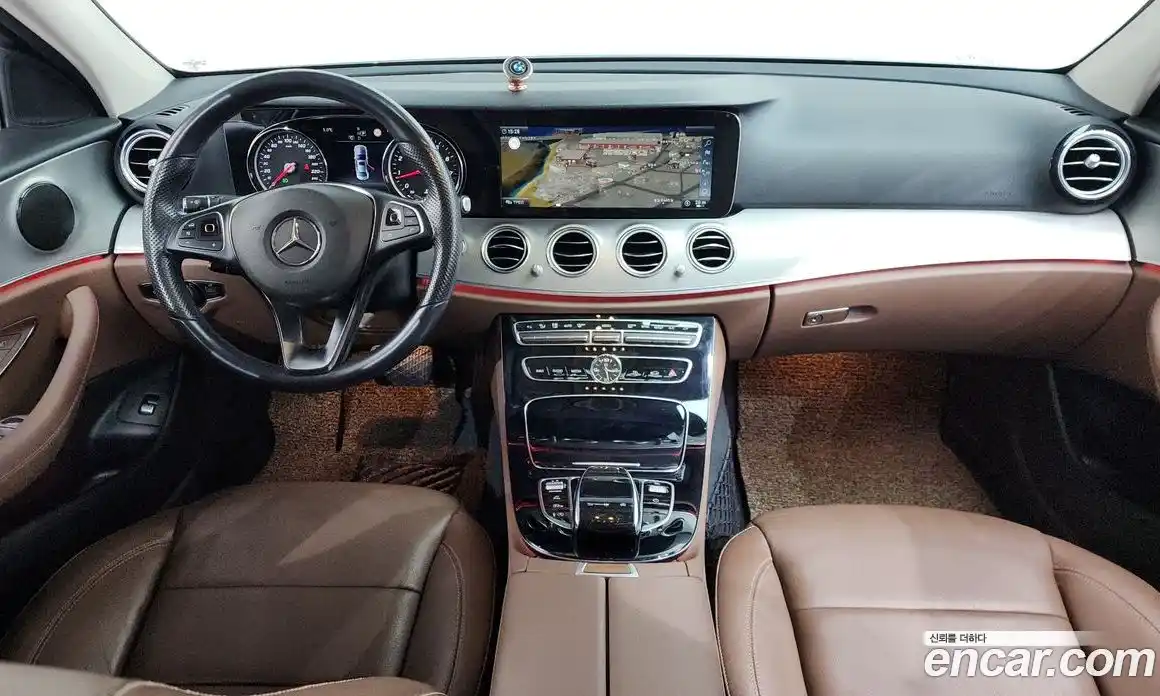 Mercedes-Benz E-Class 2017 2.0 Автомат в Москве № 150792, фото 19