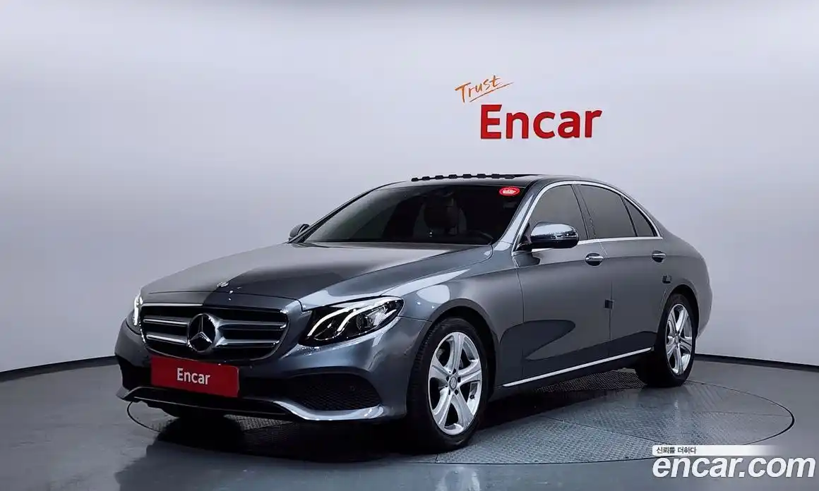 Mercedes-Benz E-Class 2017 2.0 Автомат в Москве № 150792, фото 20