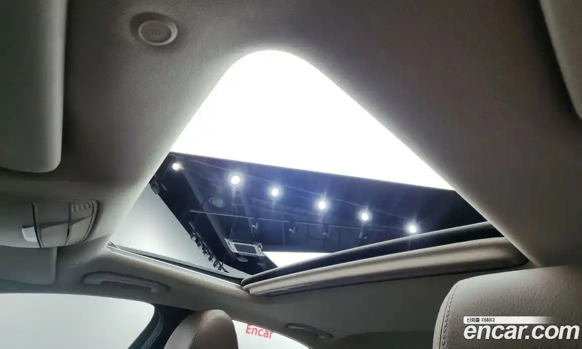 Mercedes-Benz E-Class 2017 2.0 Автомат в Москве № 150792, фото 3