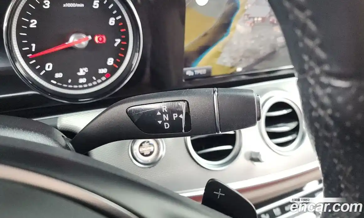 Mercedes-Benz E-Class 2017 2.0 Автомат в Москве № 150792, фото 4