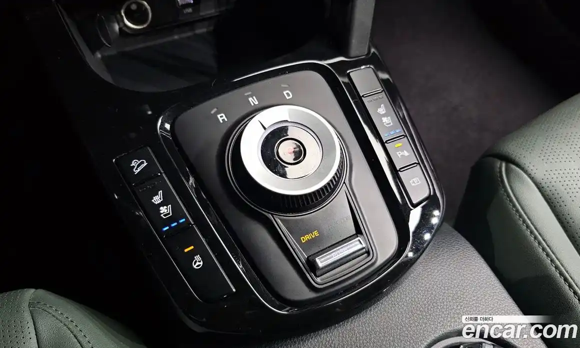 Kia Seltos 2023 1.6 Автомат в Москве № 15342, фото 12