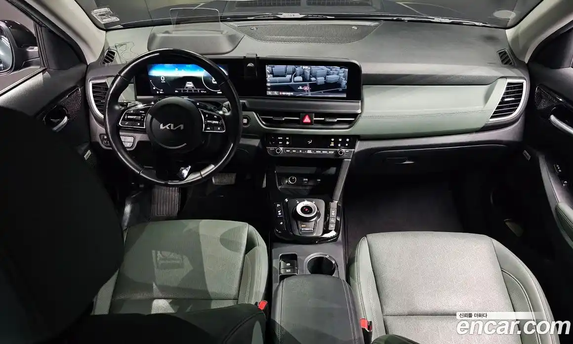 Kia Seltos 2023 1.6 Автомат в Москве № 15342, фото 20