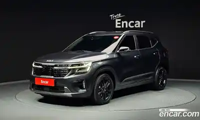 Kia Seltos 2023 1.6 Автомат в Москве № 15342, миниатюра 2