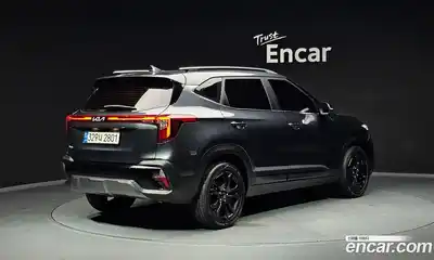 Kia Seltos 2023 1.6 Автомат в Москве № 15342, миниатюра 7