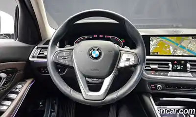 BMW 3-Series 2022 2.0 Автомат в Москве № 154649, миниатюра 2