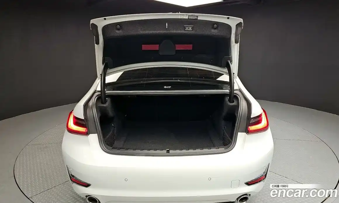 BMW 3-Series 2022 2.0 Автомат в Москве № 154649, фото 3