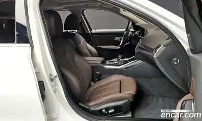 BMW 3-Series 2022 2.0 Автомат в Москве № 154649, миниатюра 7