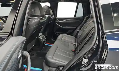 BMW iX3 2022 0.2 Автомат в Москве № 158751, миниатюра 3