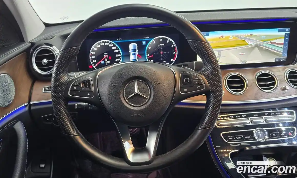 Mercedes-Benz E-Class 2018 2.0 Автомат в Москве № 160949, фото 18