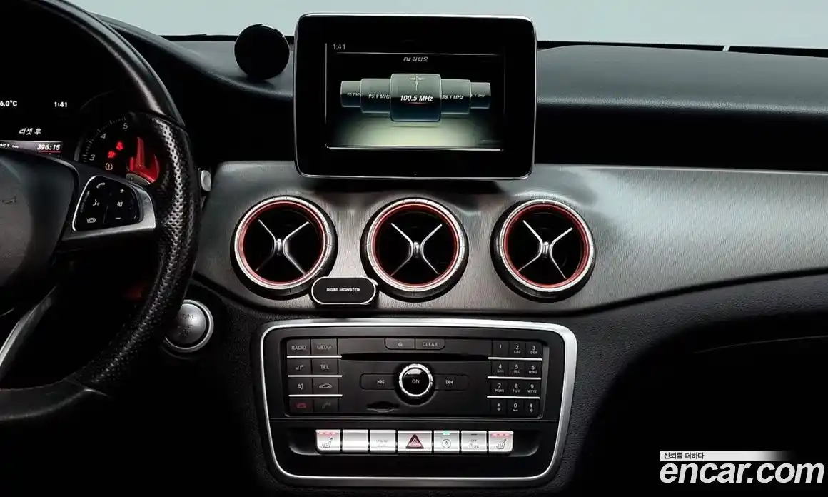 Mercedes-Benz CLA-Class 2018 2.0 Автомат в Москве № 161954, фото 3