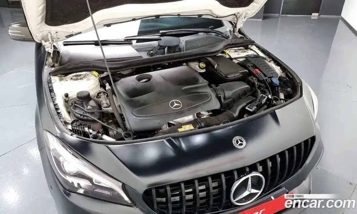 Mercedes-Benz CLA-Class 2018 2.0 Автомат в Москве № 161954, фото 5