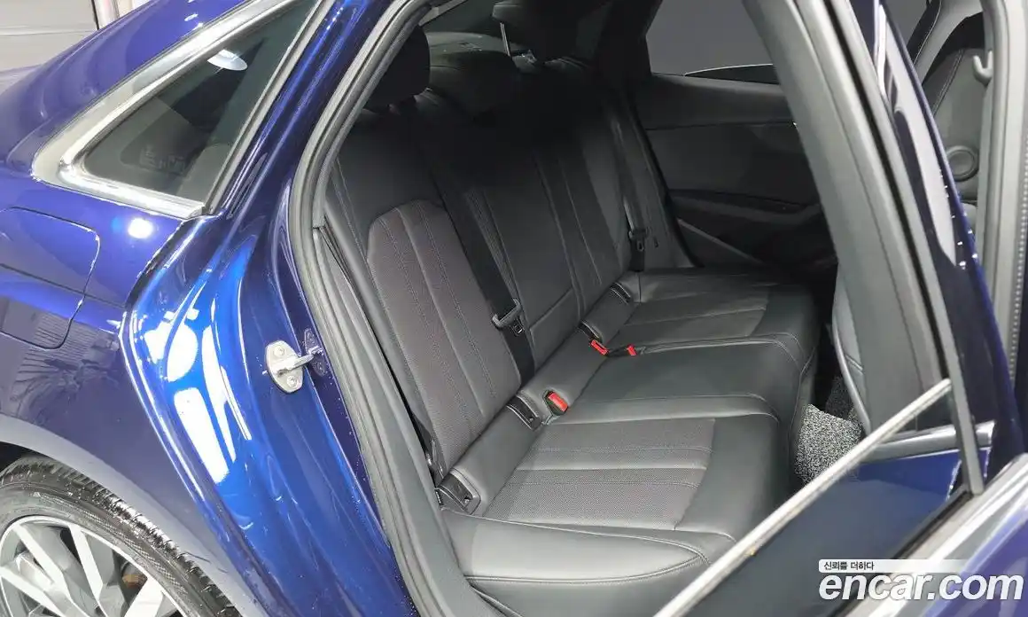 Audi A4 2023 2.0 Автомат в Москве № 162296, фото 18