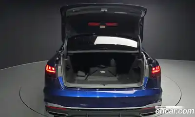 Audi A4 2023 2.0 Автомат в Москве № 162296, миниатюра 4