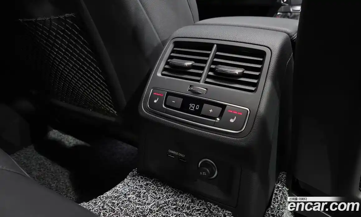 Audi A4 2023 2.0 Автомат в Москве № 162296, фото 5