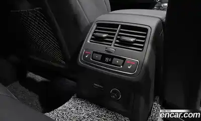 Audi A4 2023 2.0 Автомат в Москве № 162296, миниатюра 5