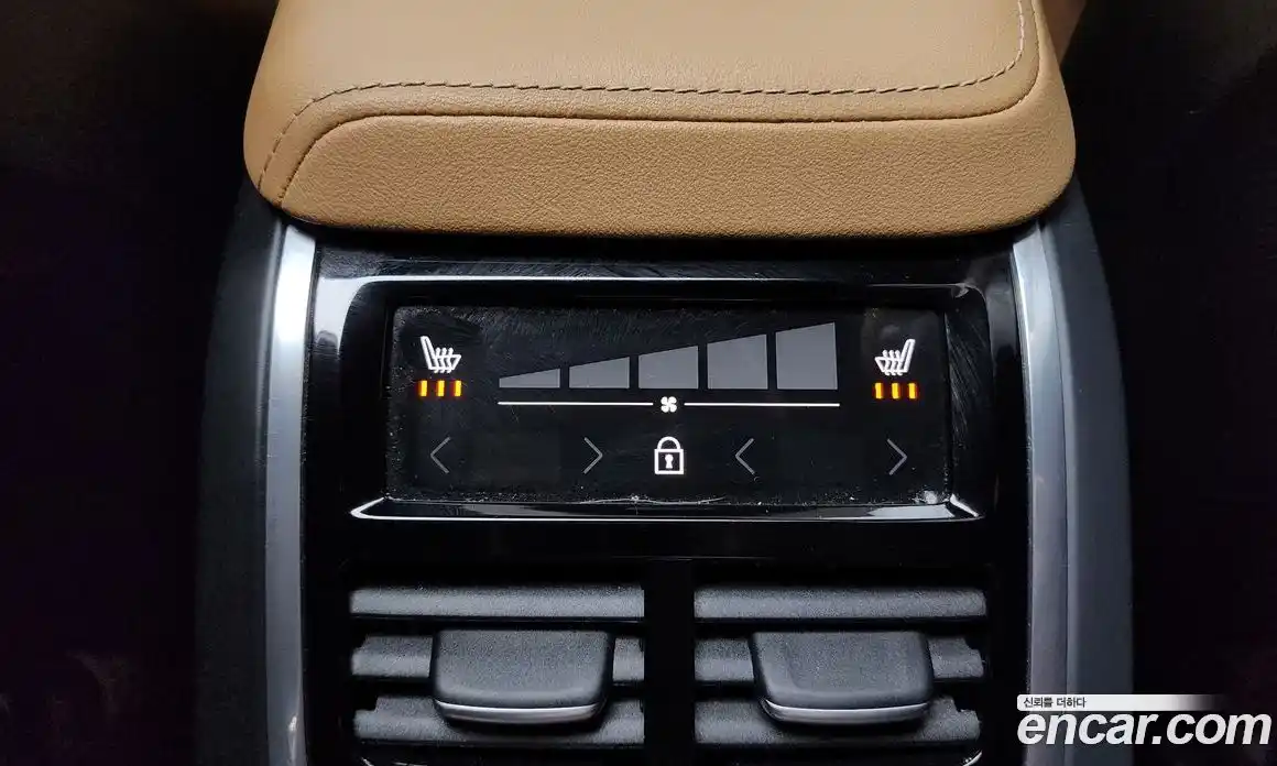 Volvo V60 2021 2.0 Автомат в Москве № 164718, фото 3