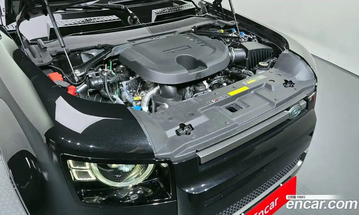 Land Rover Defender 2024 3.0 Автомат в Москве № 166073, фото 17