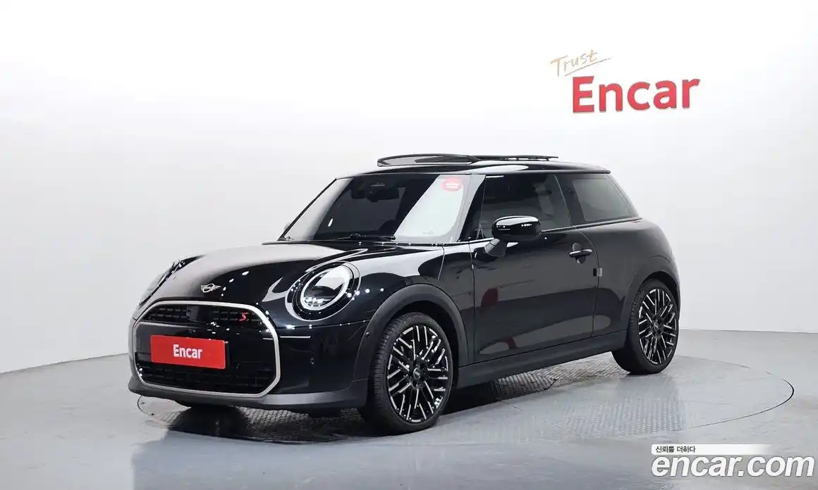 Mini Cooper 2025 2.0 Автомат в Москве № 167000, фото 8