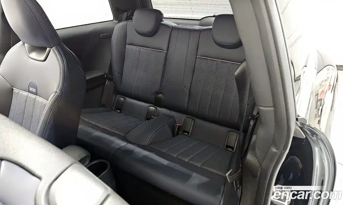 Mini Cooper 2025 2.0 Автомат в Москве № 167000, фото 9