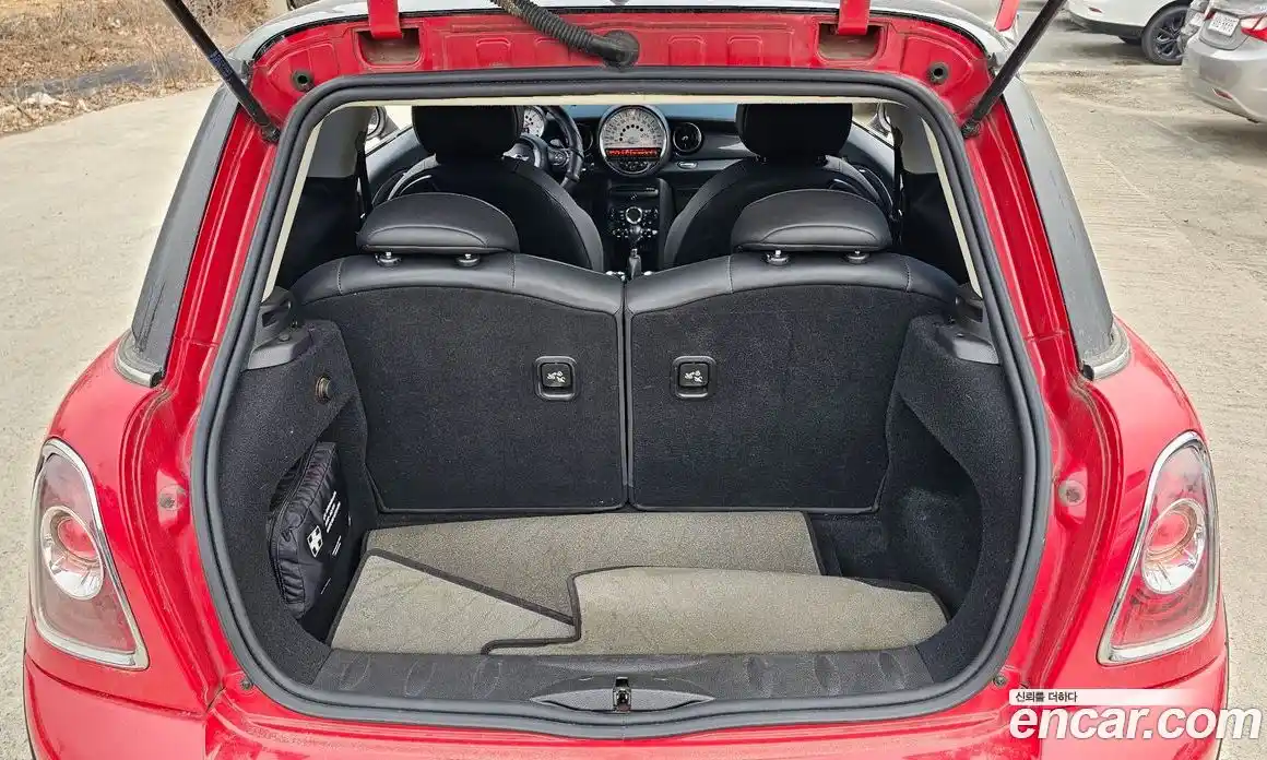 Mini Cooper 2011 1.6 Автомат в Москве № 167269, фото 18