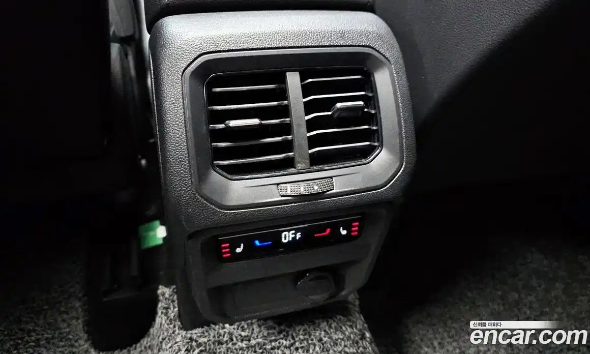 Volkswagen Tiguan 2023 2.0 Автомат в Москве № 168709, фото 11