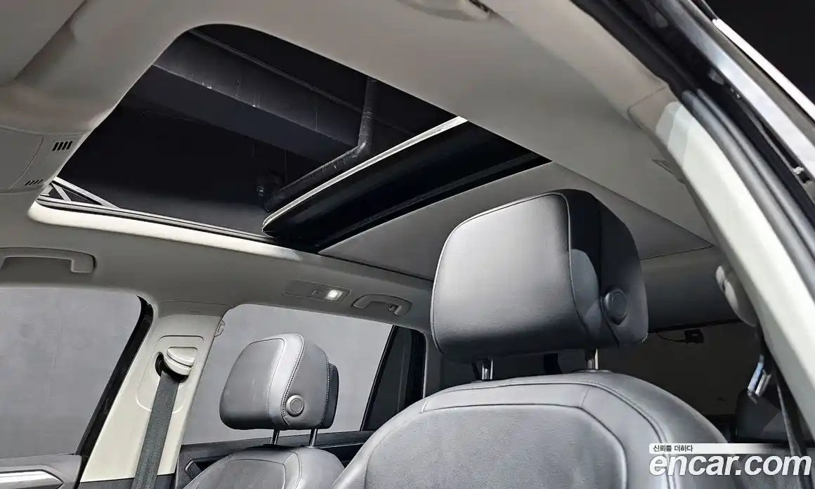 Volkswagen Tiguan 2023 2.0 Автомат в Москве № 168709, фото 12