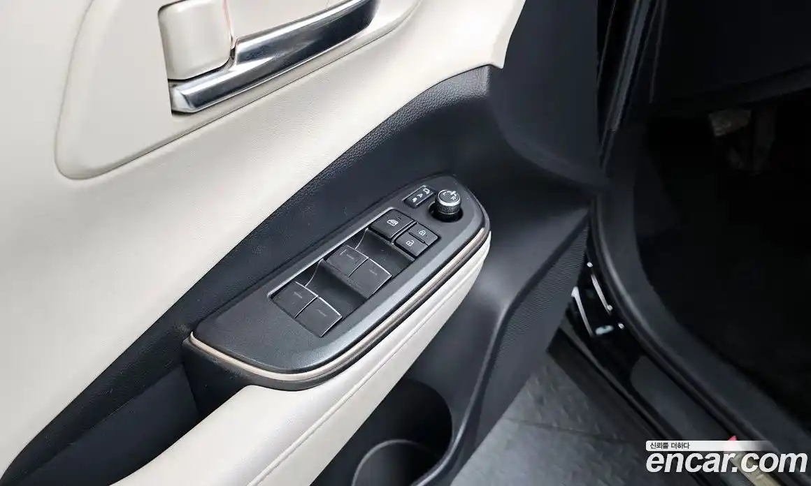 Toyota Crown 2023 2.5 Автомат в Москве № 170286, фото 11