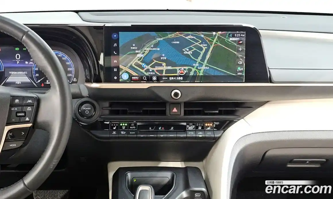 Toyota Crown 2023 2.5 Автомат в Москве № 170286, фото 17