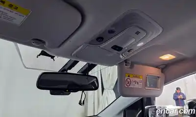 Toyota Prius 2018 1.8 Автомат в Москве № 170294, миниатюра 3