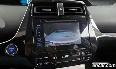 Toyota Prius 2018 1.8 Автомат в Москве № 170294, миниатюра 7