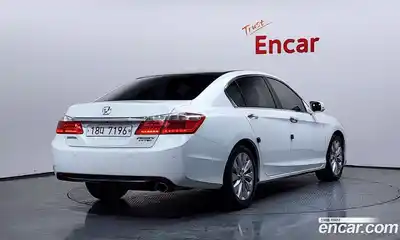 Honda Accord 2013 2.4 Автомат в Москве № 170561, миниатюра 3