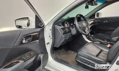 Honda Accord 2013 2.4 Автомат в Москве № 170561, миниатюра 4