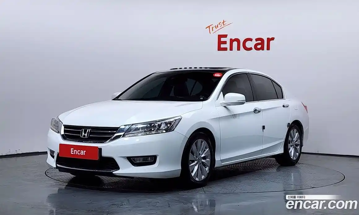 Honda Accord 2013 2.4 Автомат в Москве № 170561, фото 8