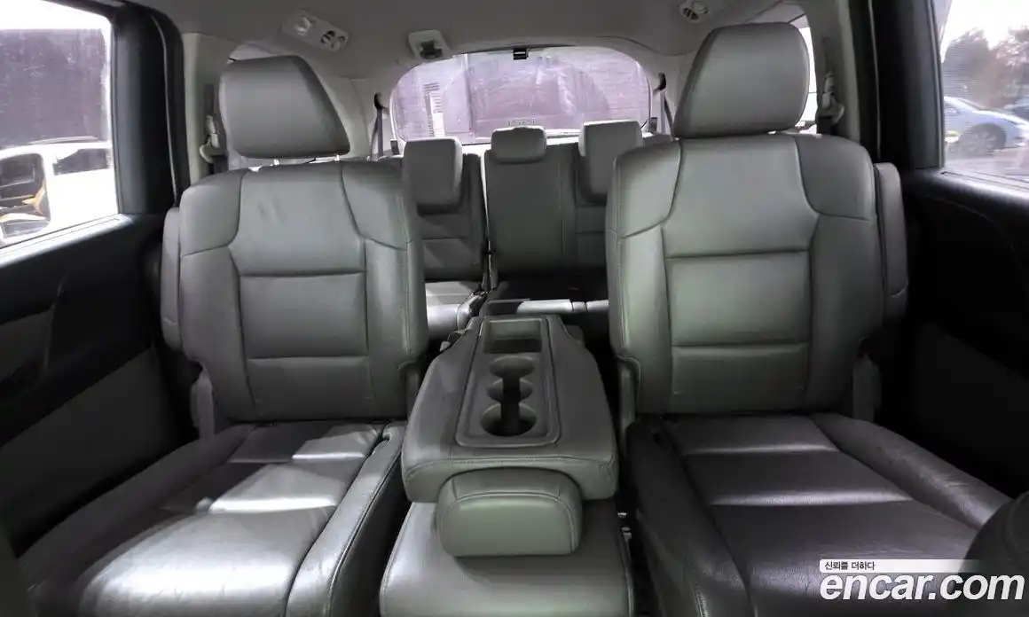 Honda Odyssey 2016 3.5 Автомат в Москве № 170680, фото 17