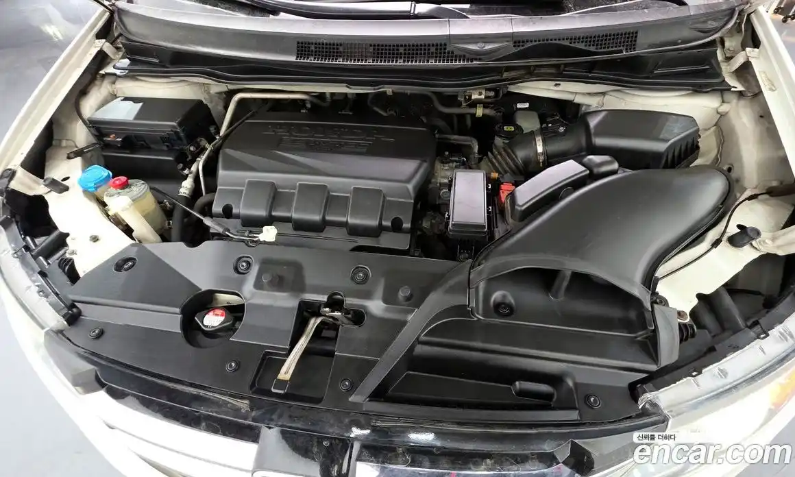 Honda Odyssey 2016 3.5 Автомат в Москве № 170680, фото 6